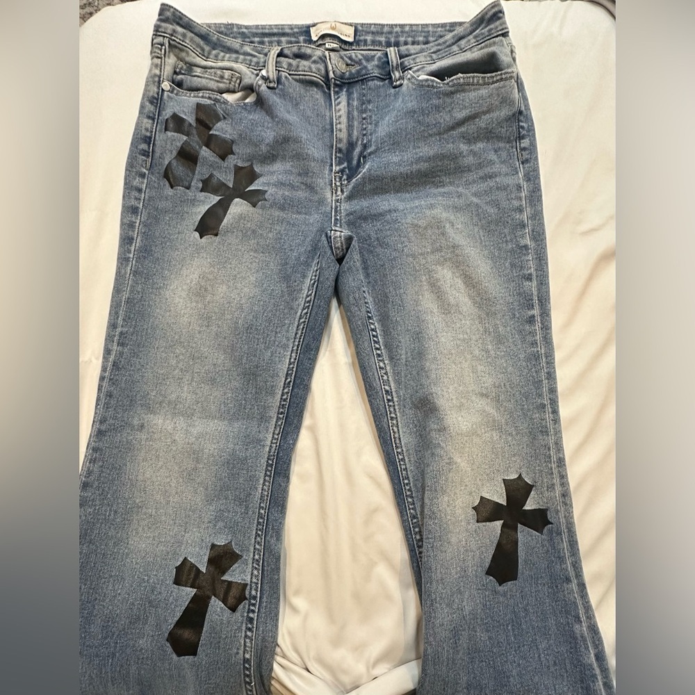 Austin Landing Gothic Crosses Flare Leg Blue Jeans - Picture 4 of 15